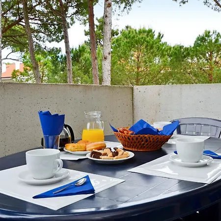 公寓 Parco Hemingway-16 By Interhome